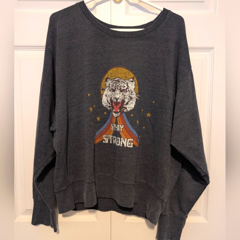 EUC Anthropology graphic crewneck sweatshirt size XL